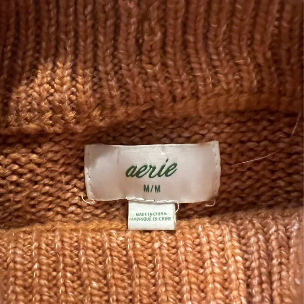 Aerie Earthy Warm Rust Mock Neck Sweater size medium - Picture 11 of 11